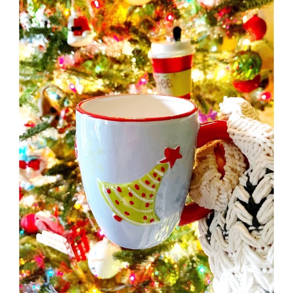 Ceramic 3D holiday coffee mug 🎄 - Picture 2 of 6